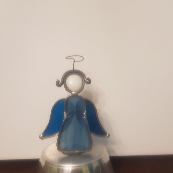 Vintage 1980 Blue Stained Glass Leaded Suncatcher Angel With‎ Halo 4" Standing - Picture 2 of 10